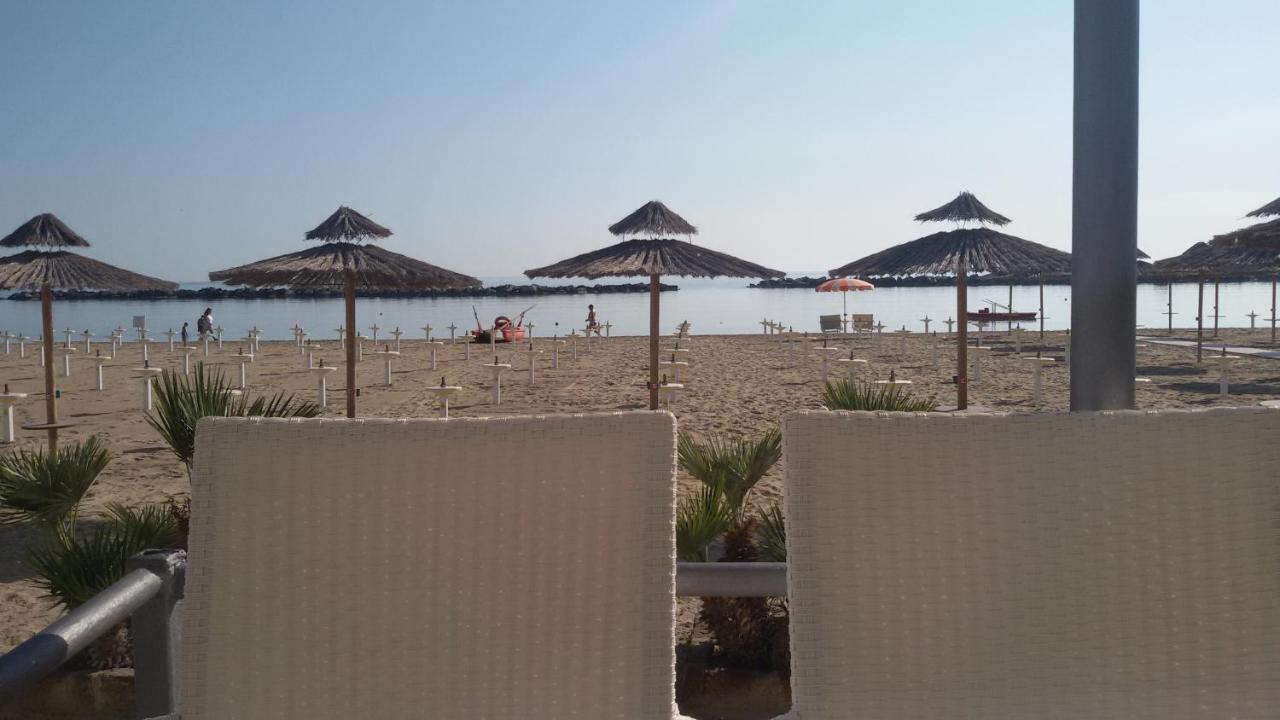 Hotel Lungomare Bellaria-Igea Marina Esterno foto