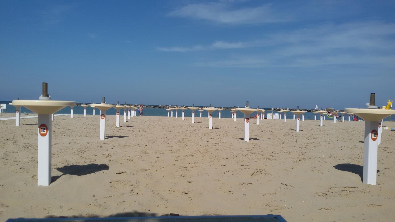 Hotel Lungomare Bellaria-Igea Marina Esterno foto