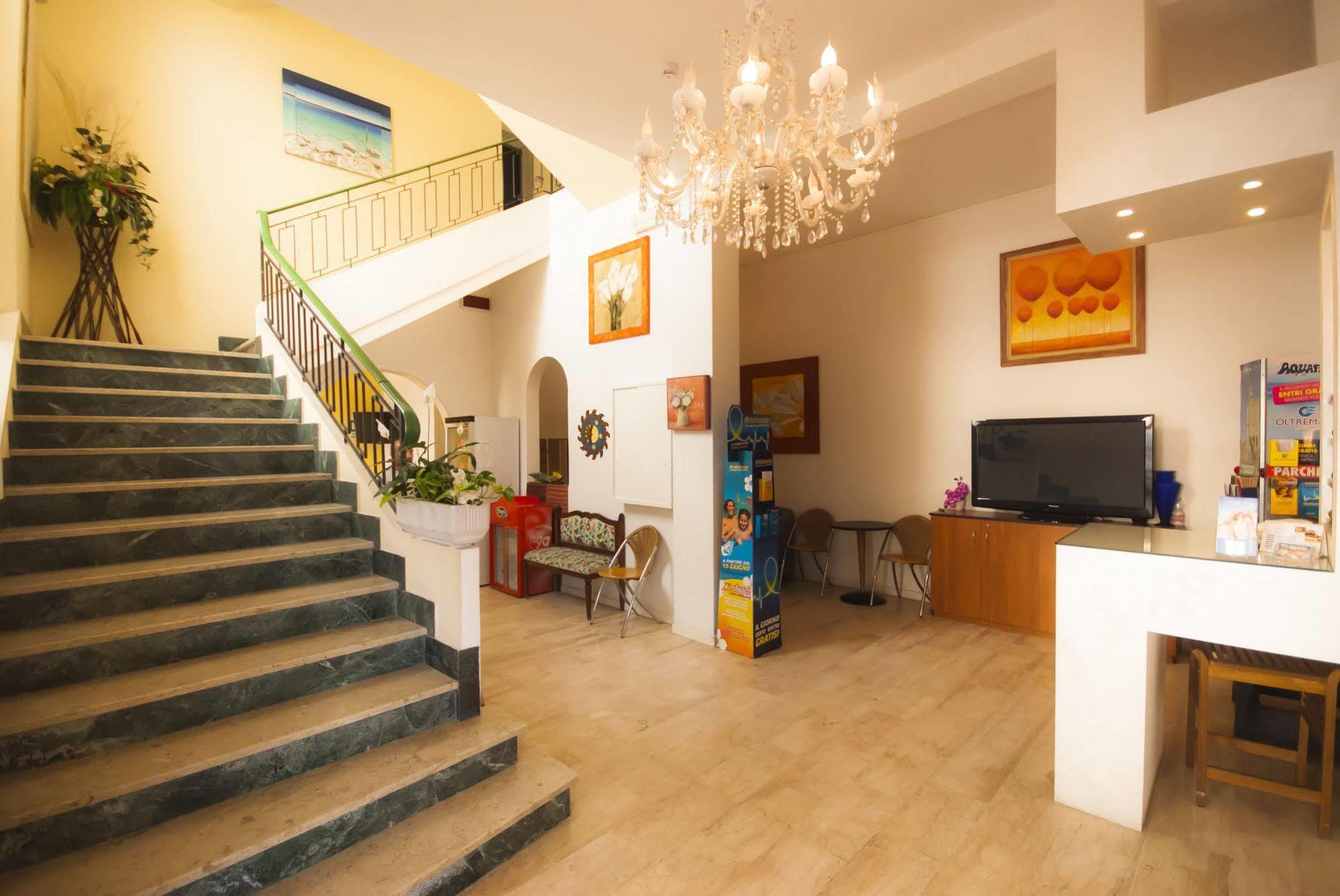 Hotel Lungomare Bellaria-Igea Marina Esterno foto